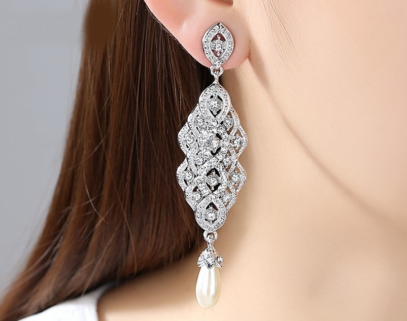 KOLCZYKI SREBRNE Z CYRKONIAMI i PERŁAMI, PIĘKNE Marka Inna marka