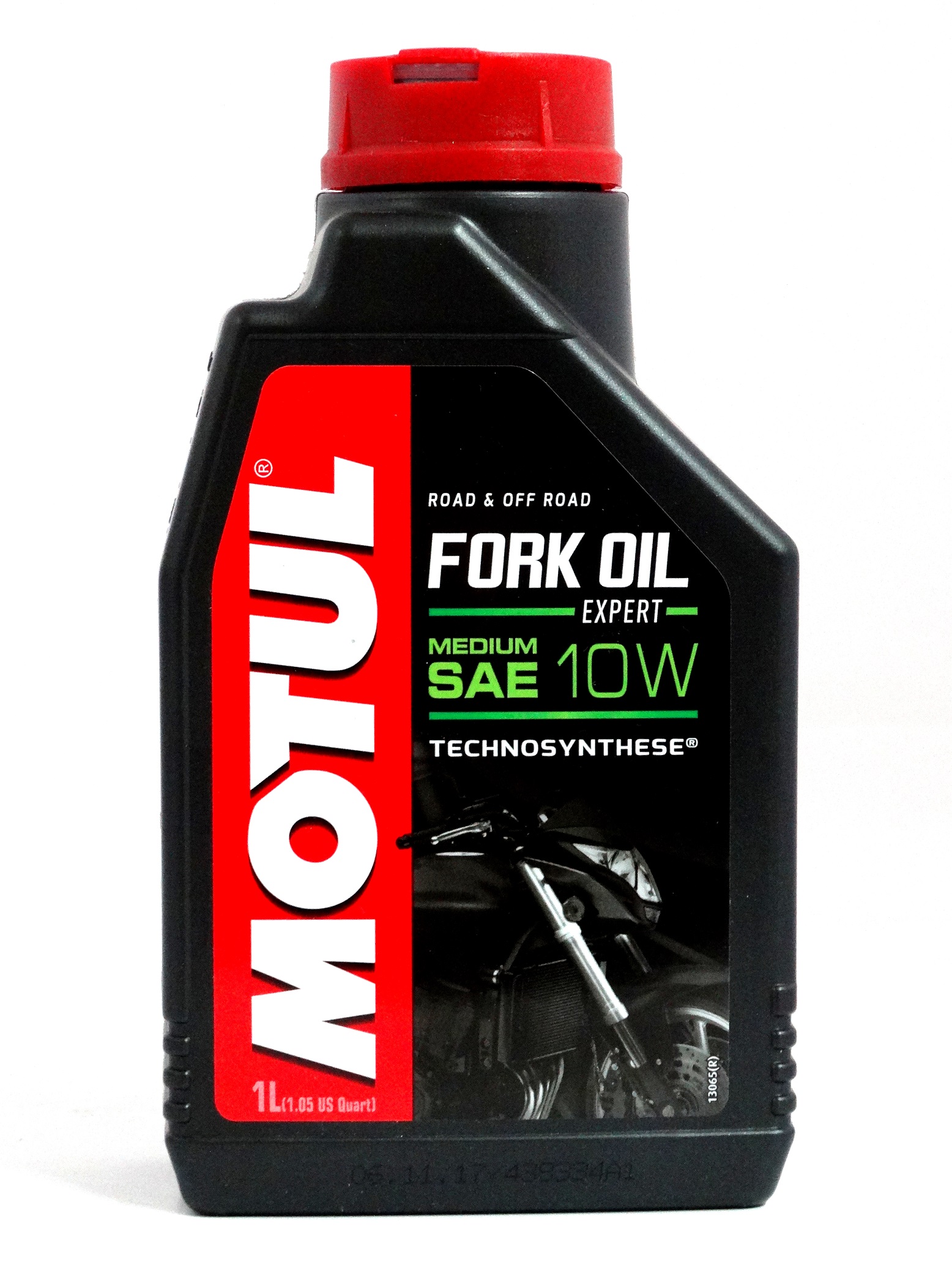 Масло в вилку мопеда. Motul fork Oil Expert Medium 10w. Motul fork Oil Medium SAE 10w. Масло для вилки Motul 15w. Motul 10w в амортизатор.