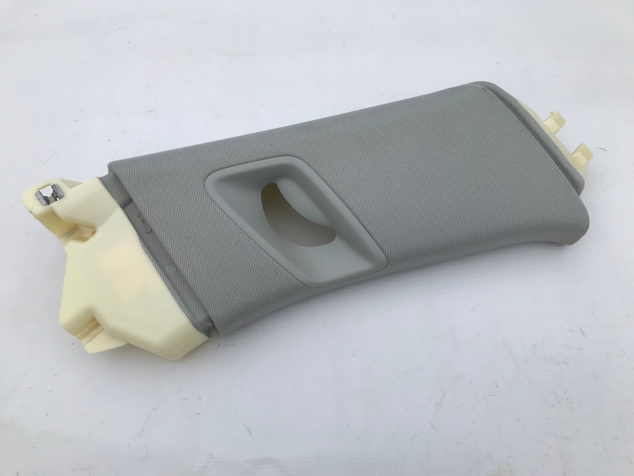 Poszycie słupka C 4M0867287 WO1 AUDI Q7 4M Producent części Audi OE