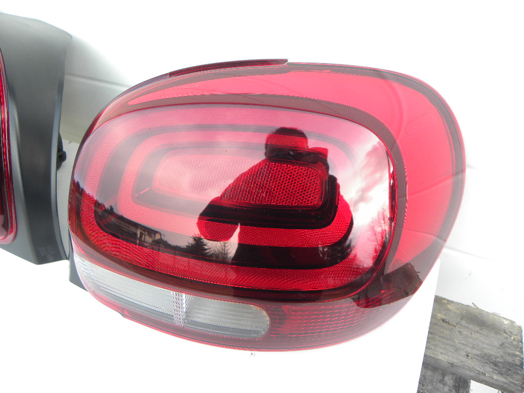 CITROEN C3 III TYLNE LAMPY Producent części Citroen OE