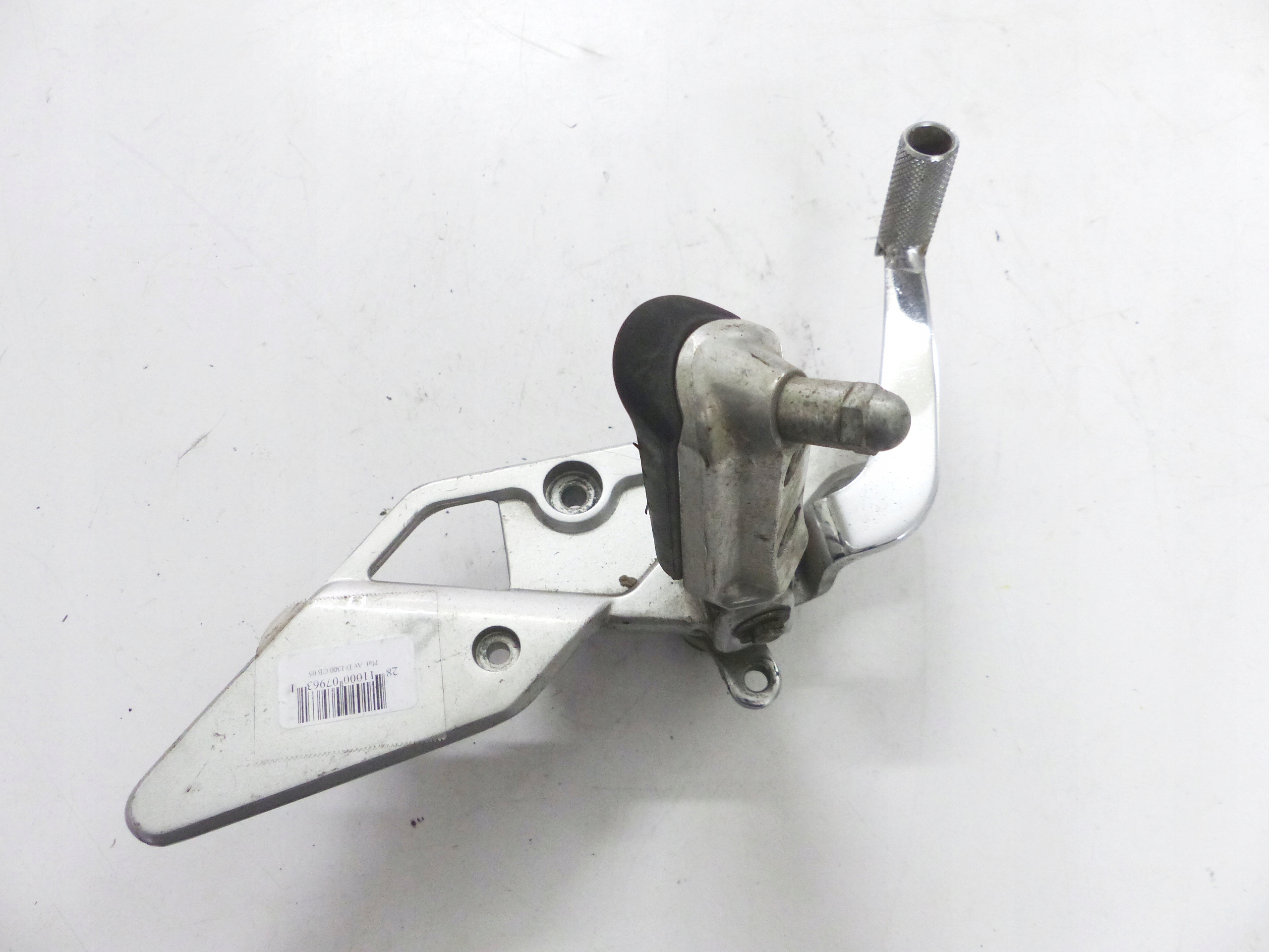 НАБІР ВАЖІЛЬ ПІДНІЖКА ПРАВИЙ ДЛЯ HONDA CB 1300 08+