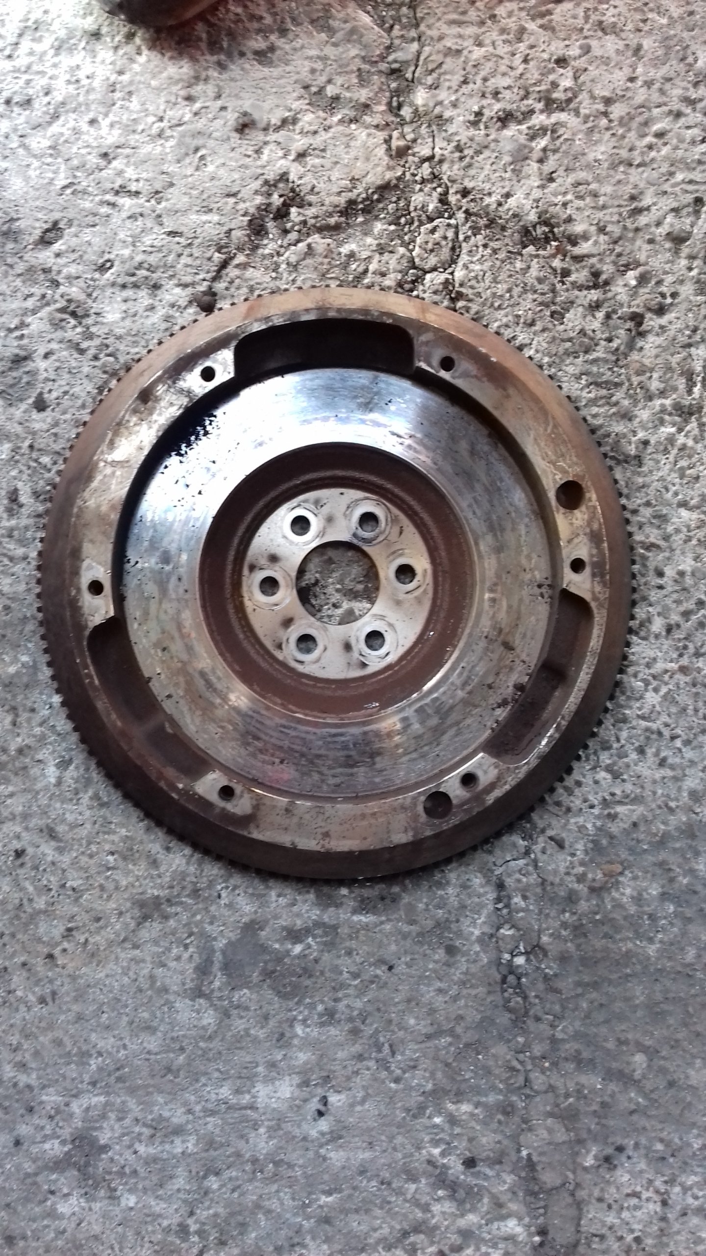 ASTRA I F 1.6 KOŁO ZAMACHOWE GM 90448701 Typ koła koło zamachowe sztywne