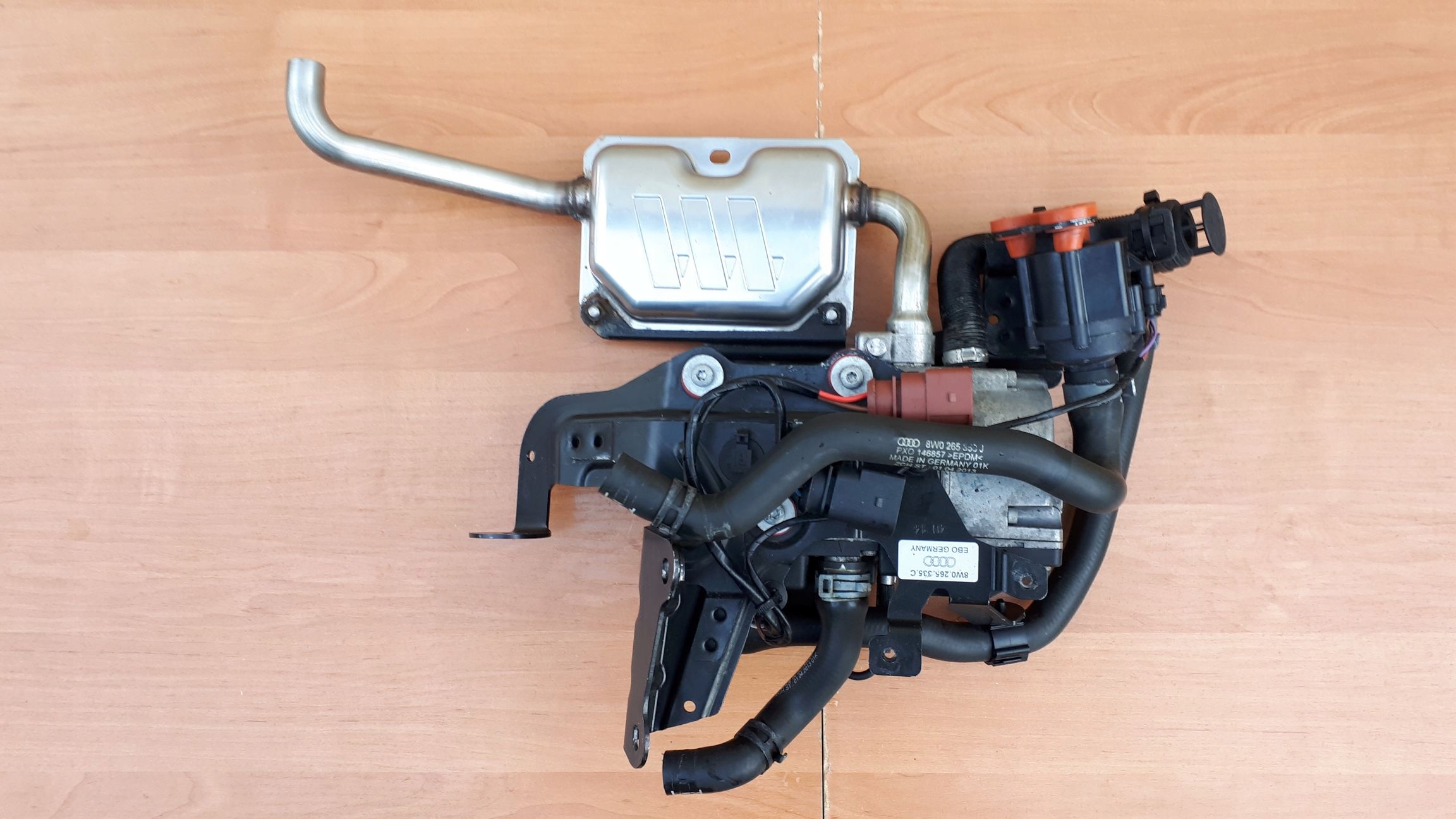 Webasto Audi A4 A5 8W0265081F B5S Benzyna Producent części Webasto