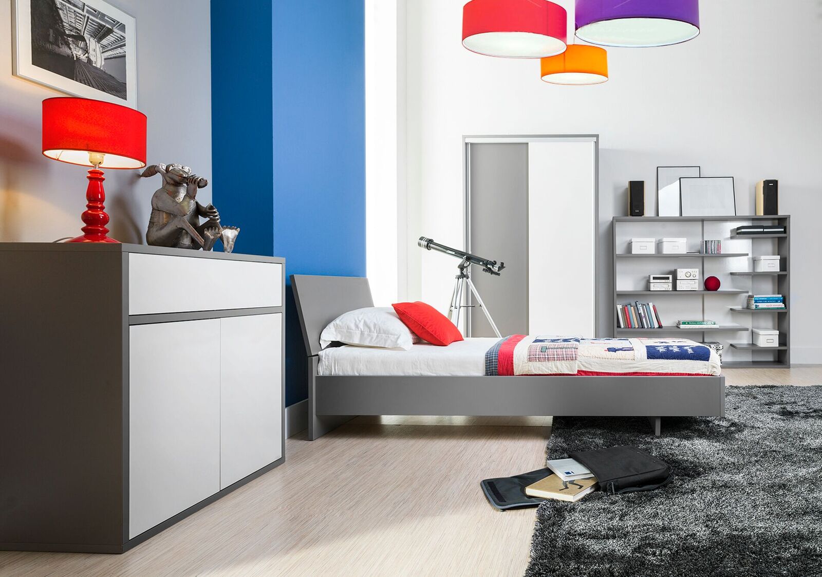 Biurko proste 138 cm szare młodzieżowe do biura Z5 Kolor blatu szary