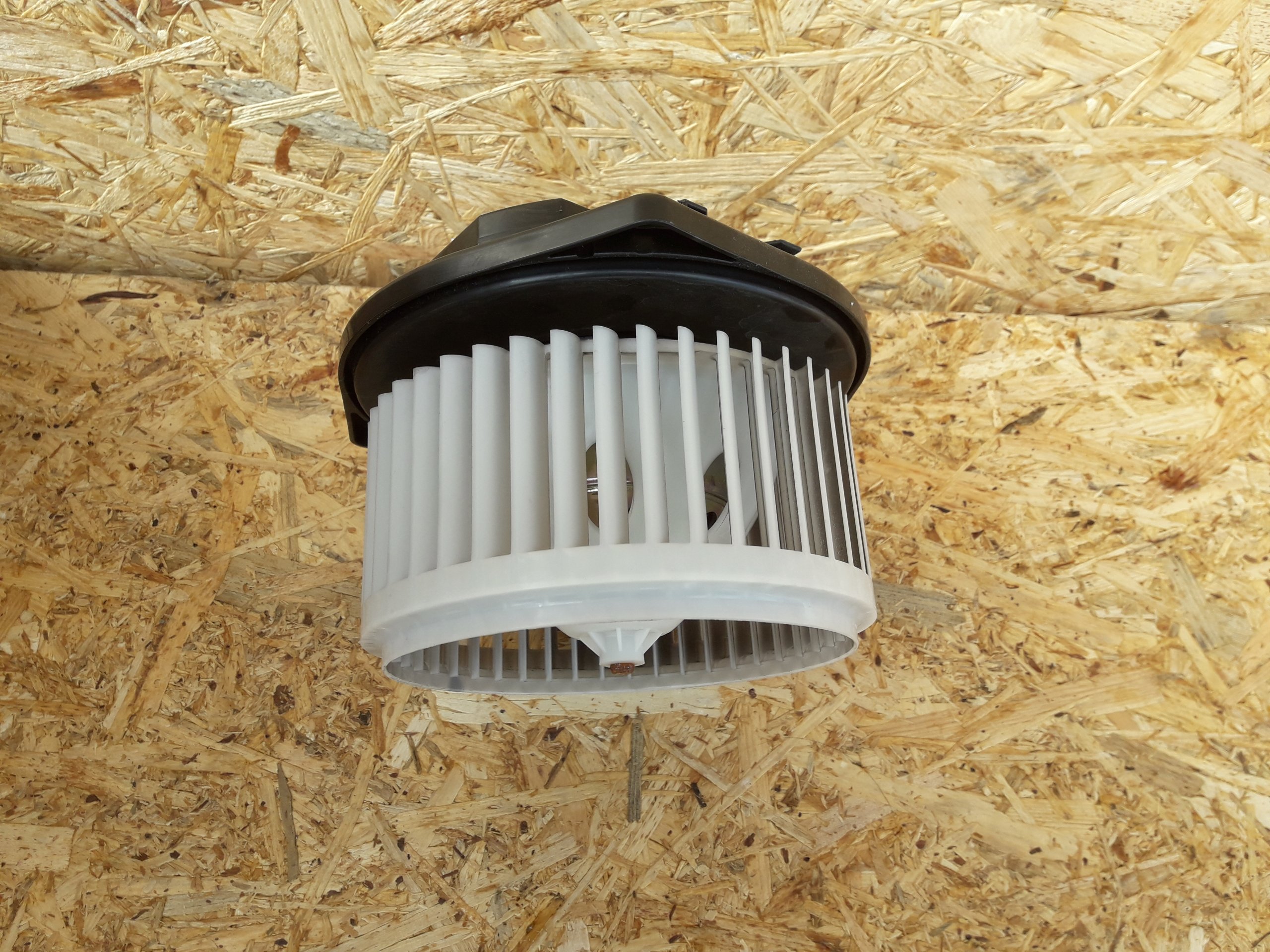 Повітродувки Інфініті FX Qx70 12r