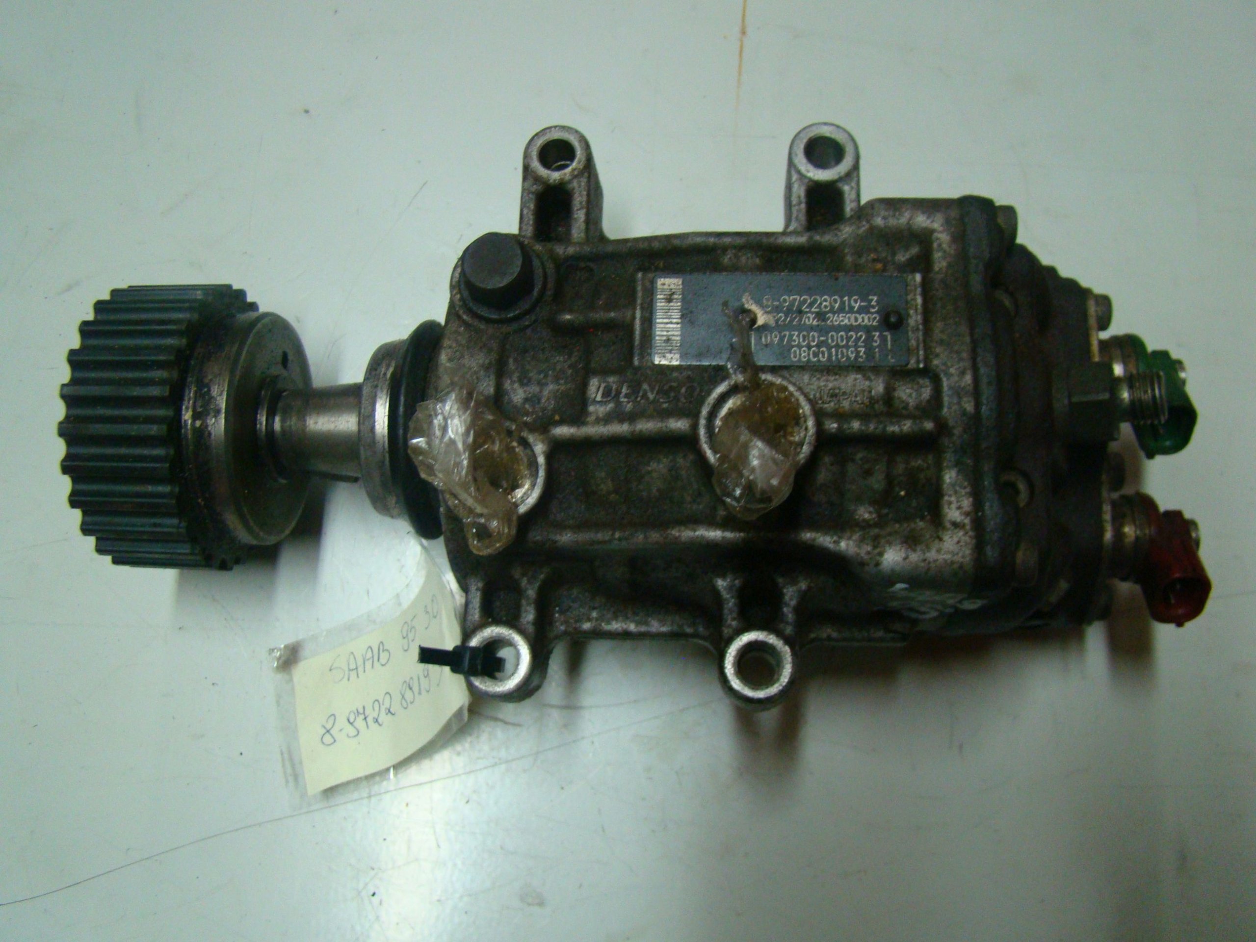 SAAB 95 3.0 Топливный насос (ТНВД) 8972289193
