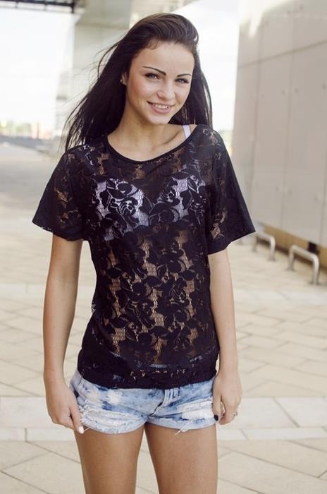 

Bluzka Koronkowa Krótki Rękaw S-xl Kwestia_stylu