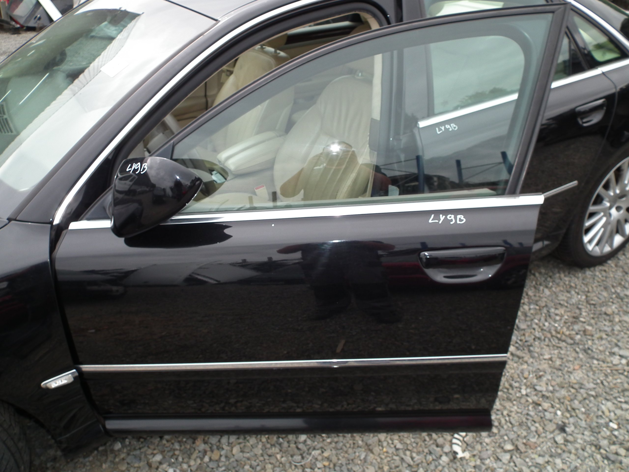 AUDI A8 D3 LIFT TÜR LINKS VORNE LY9B 05-10R