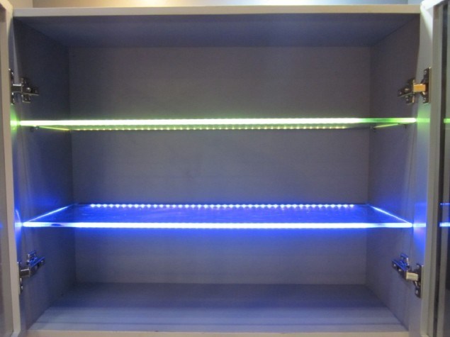 Zestaw LED RGB 2x klips - Pilot - 16 kolorów Kod producenta 2KRGB