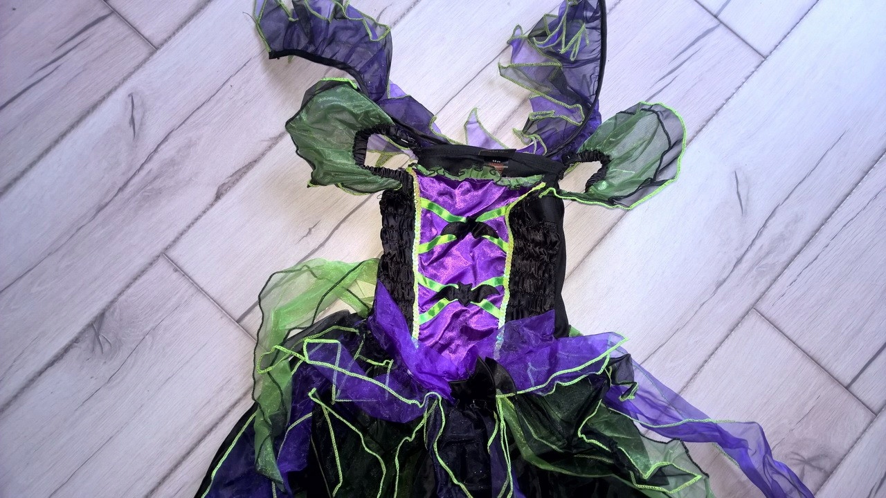 KOSTIUM strój 5-6 L CZAROWNICA WIEDZMA BABA JAGA Marka bez marki