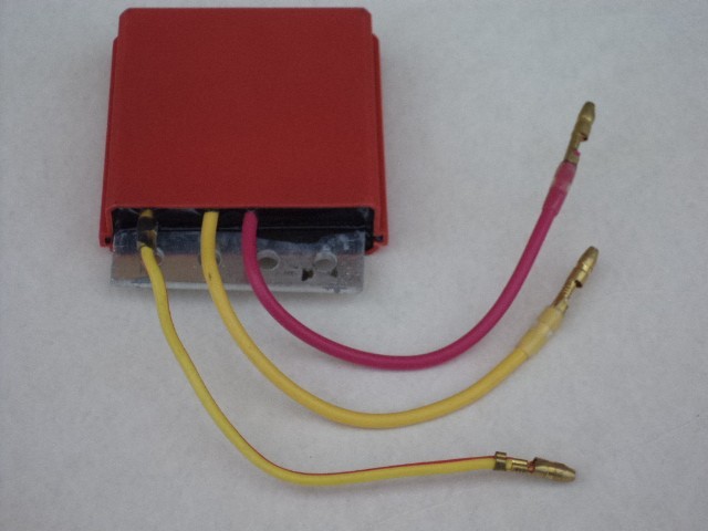 REGULATOR NAPIĘCIA POLARIS SCRAMBLER 400 00-01 ATV Numer katalogowy części RN-085-POL-400-01