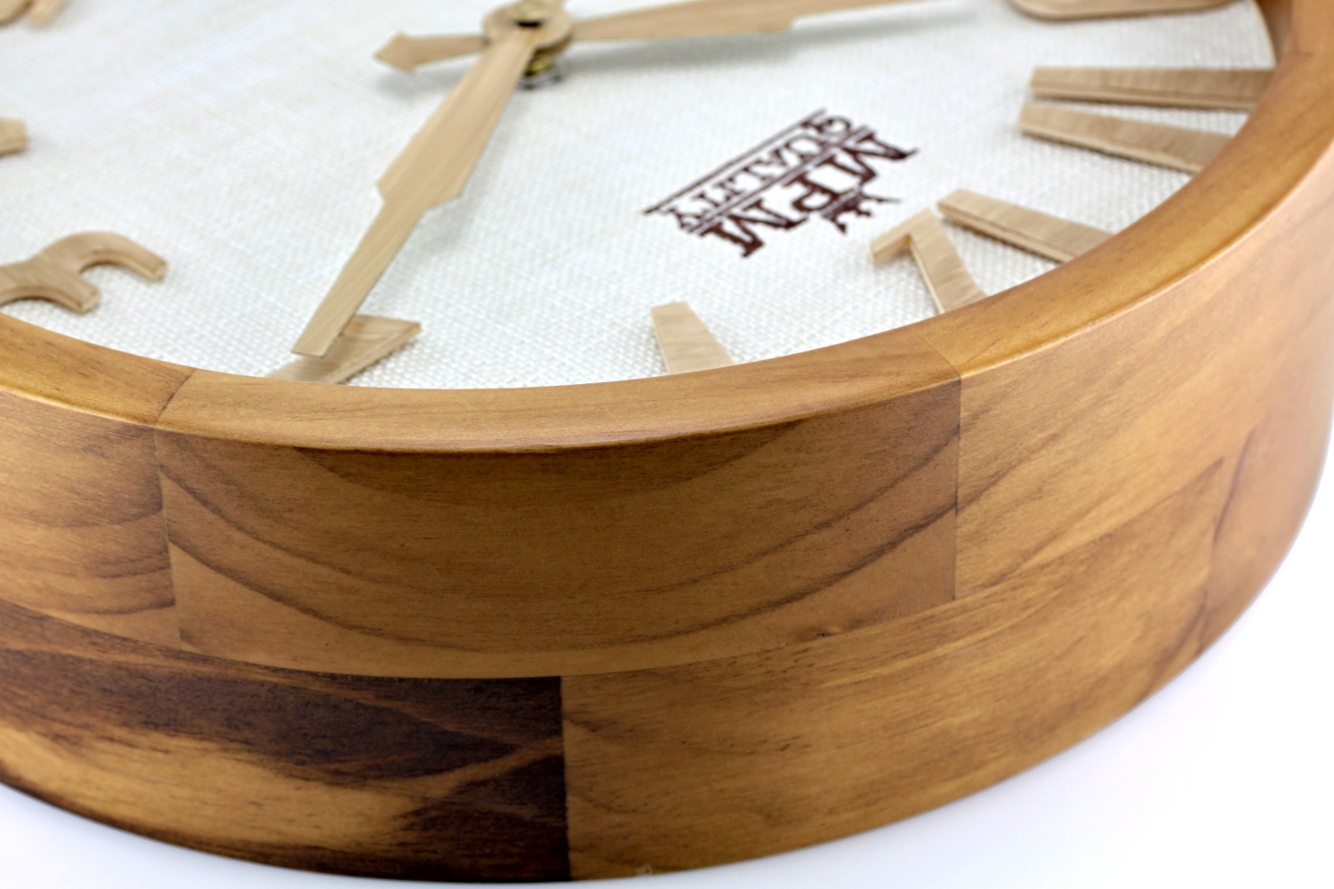 Zegar ścienny drewniany- tarcza tekstylna E07.3660 Zasilanie baterie