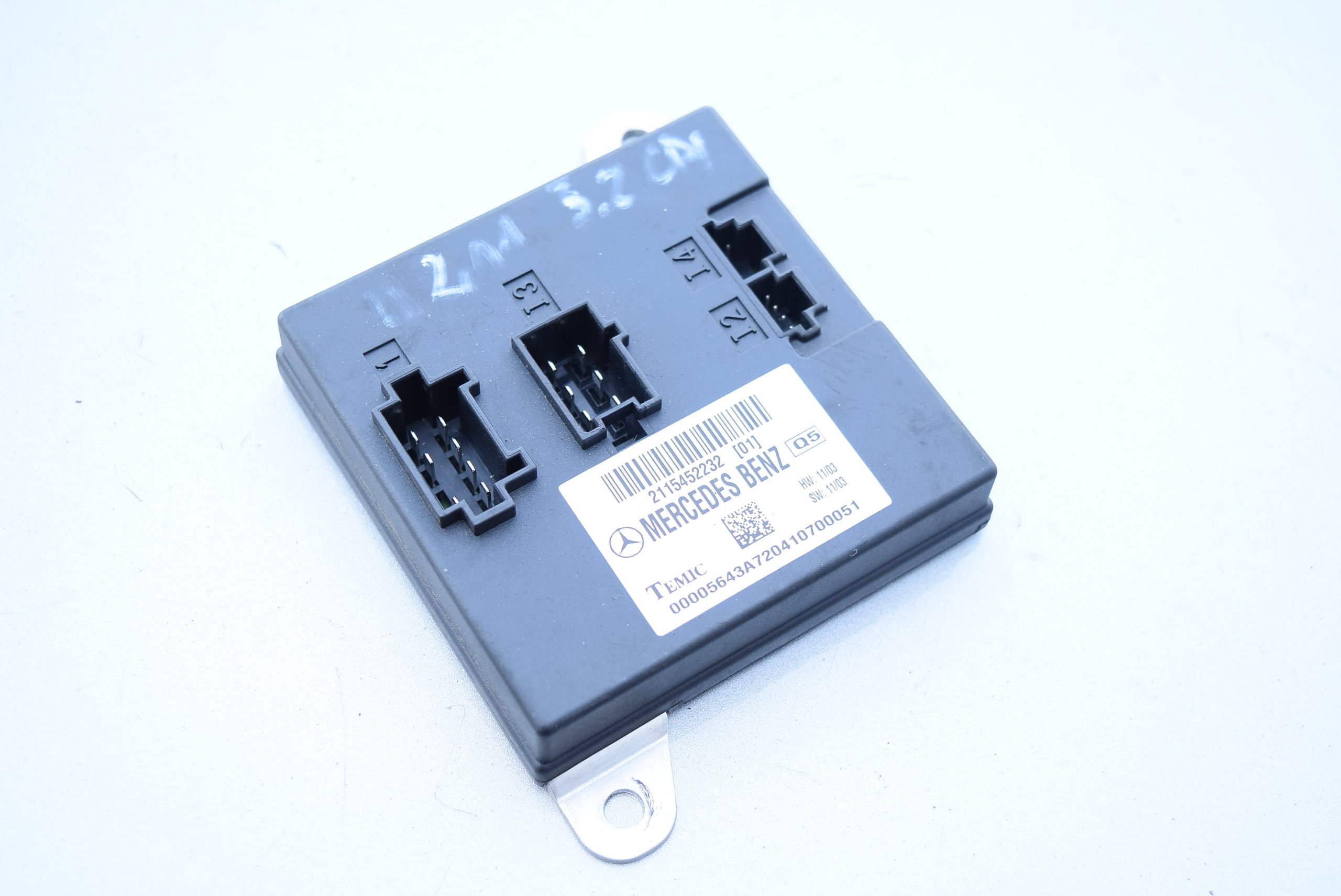 MERCEDES W211 CLS W219 STEROWNIK MODUŁ 2115452232