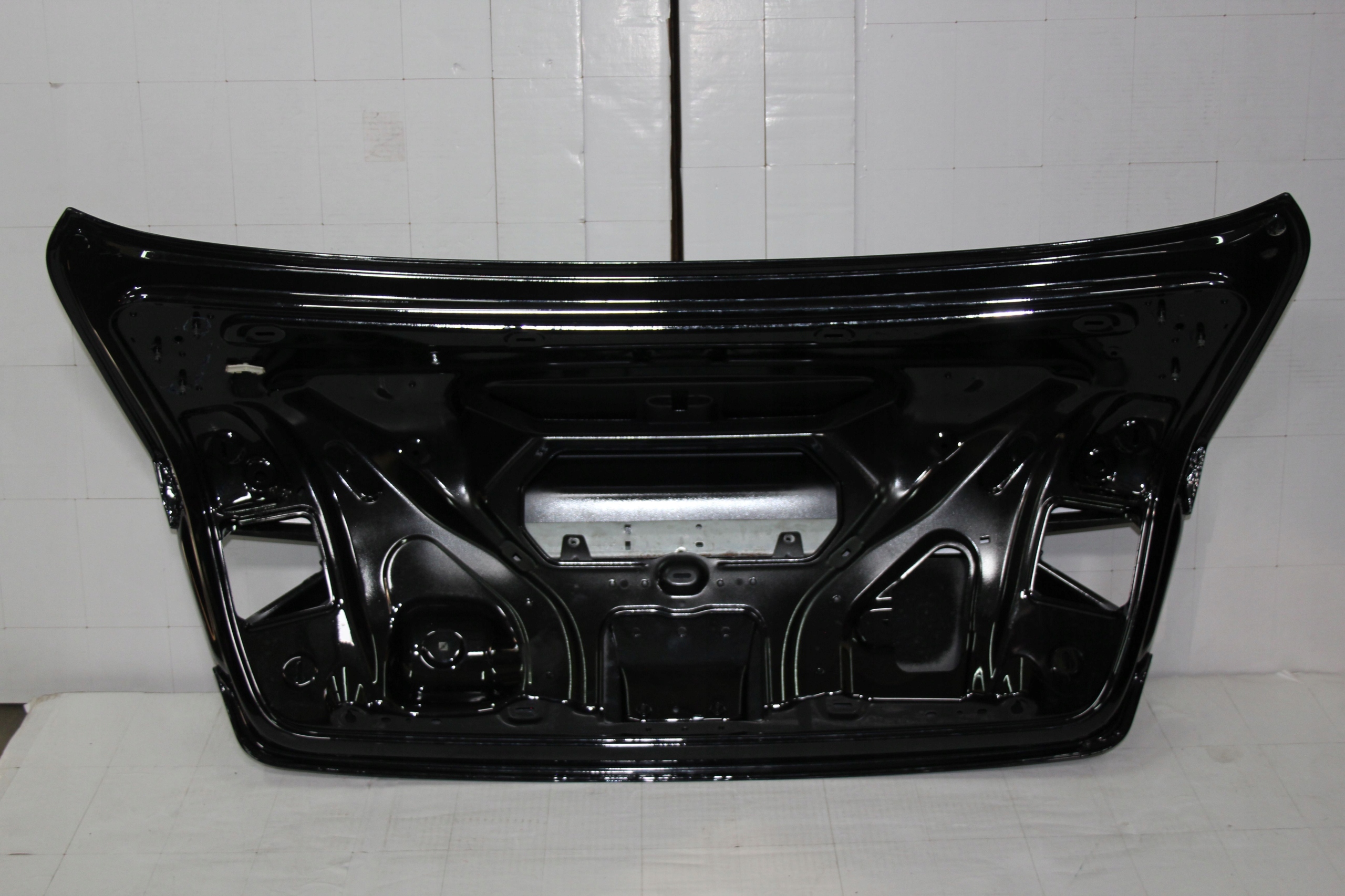 KLAPA BAGAŻNIKA AUDI A5 S5 Producent części Volkswagen OE