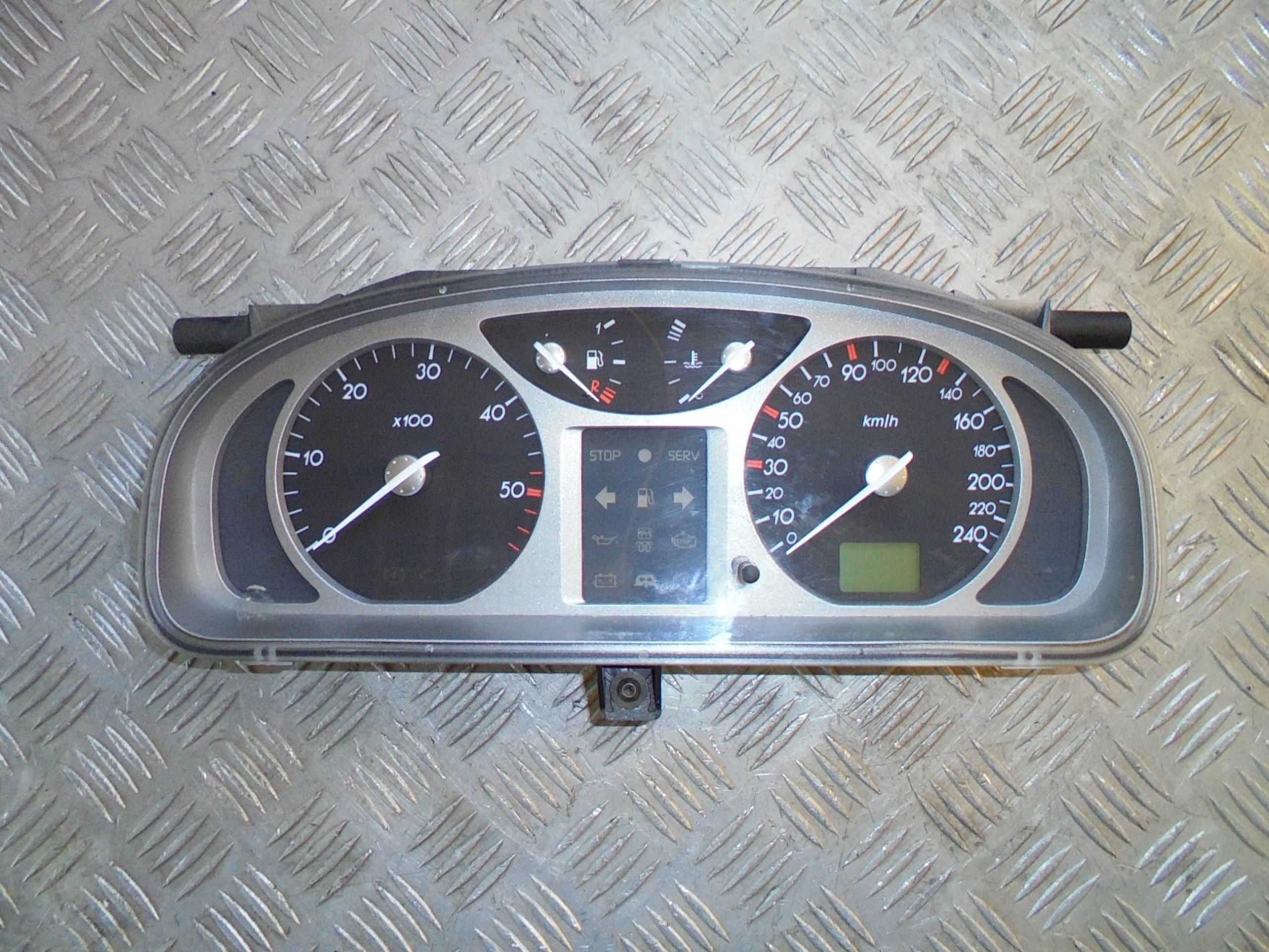 спидометр LAGUNA renault oe 8200218878