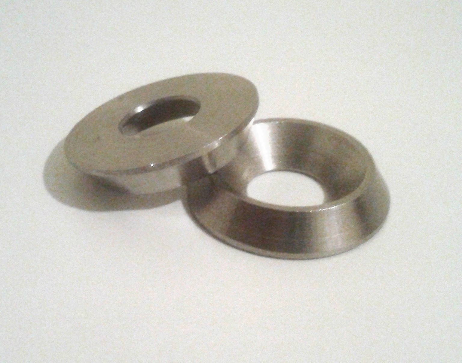 

13mm (M12) Podk. Stożkowa Nierdzewna art 9081 A2