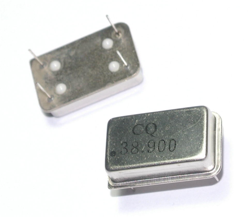 38.900MHz Generator kwarcowy 38.9MHz 30ppm DIL14