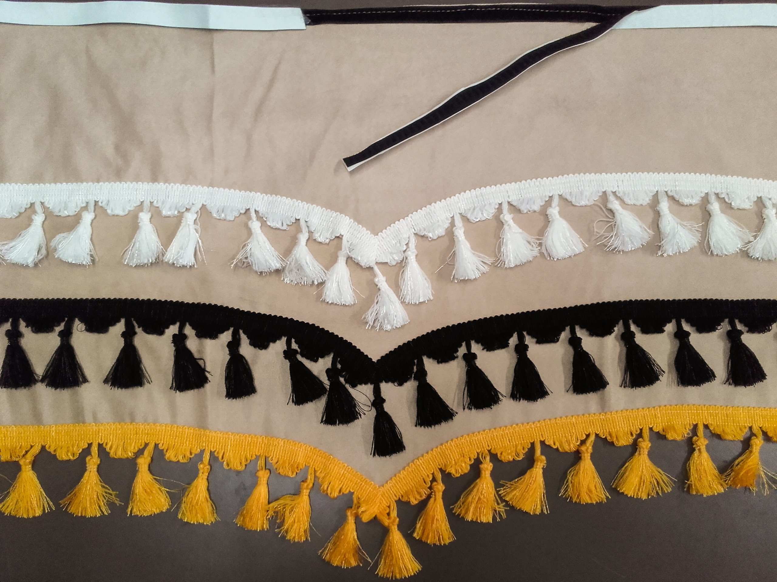 FALBANA NA PRZEDNIĄ SZYBĘ UNIWERSALNA TIR/BUS RZEP Rodzaj inny