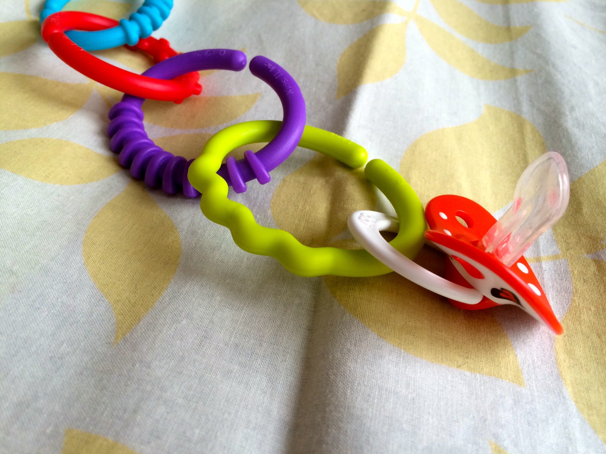 Łańcuszek KÓŁKA 12 SZT. kolorowa ZAWIESZKA zaczep Kod producenta 5905094770905