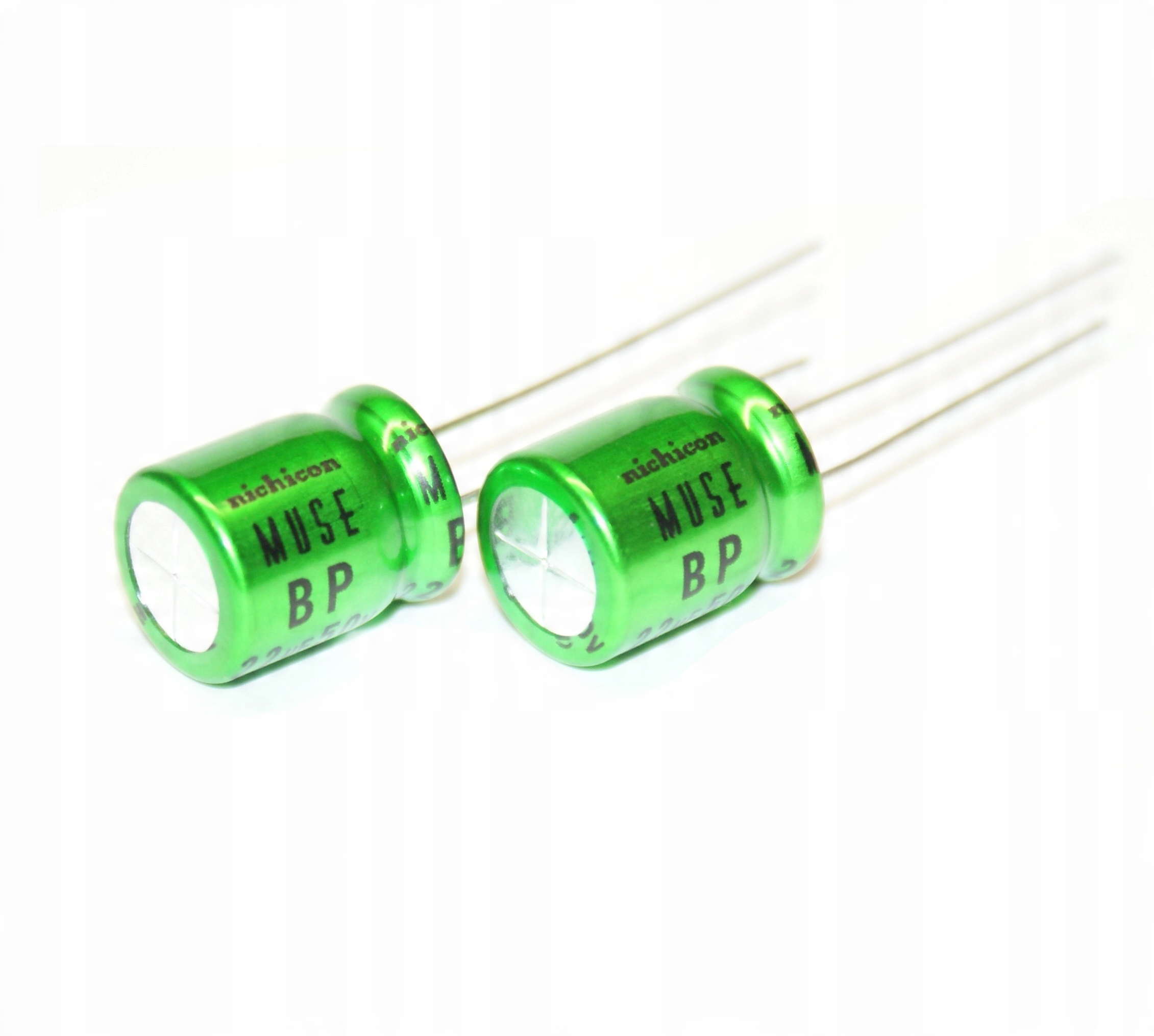 

Audiofilski Nichicon Es 22uF/50V - 2 szt. (#524)
