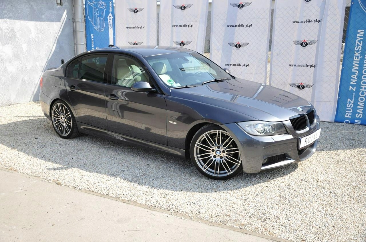 bmw 390 price