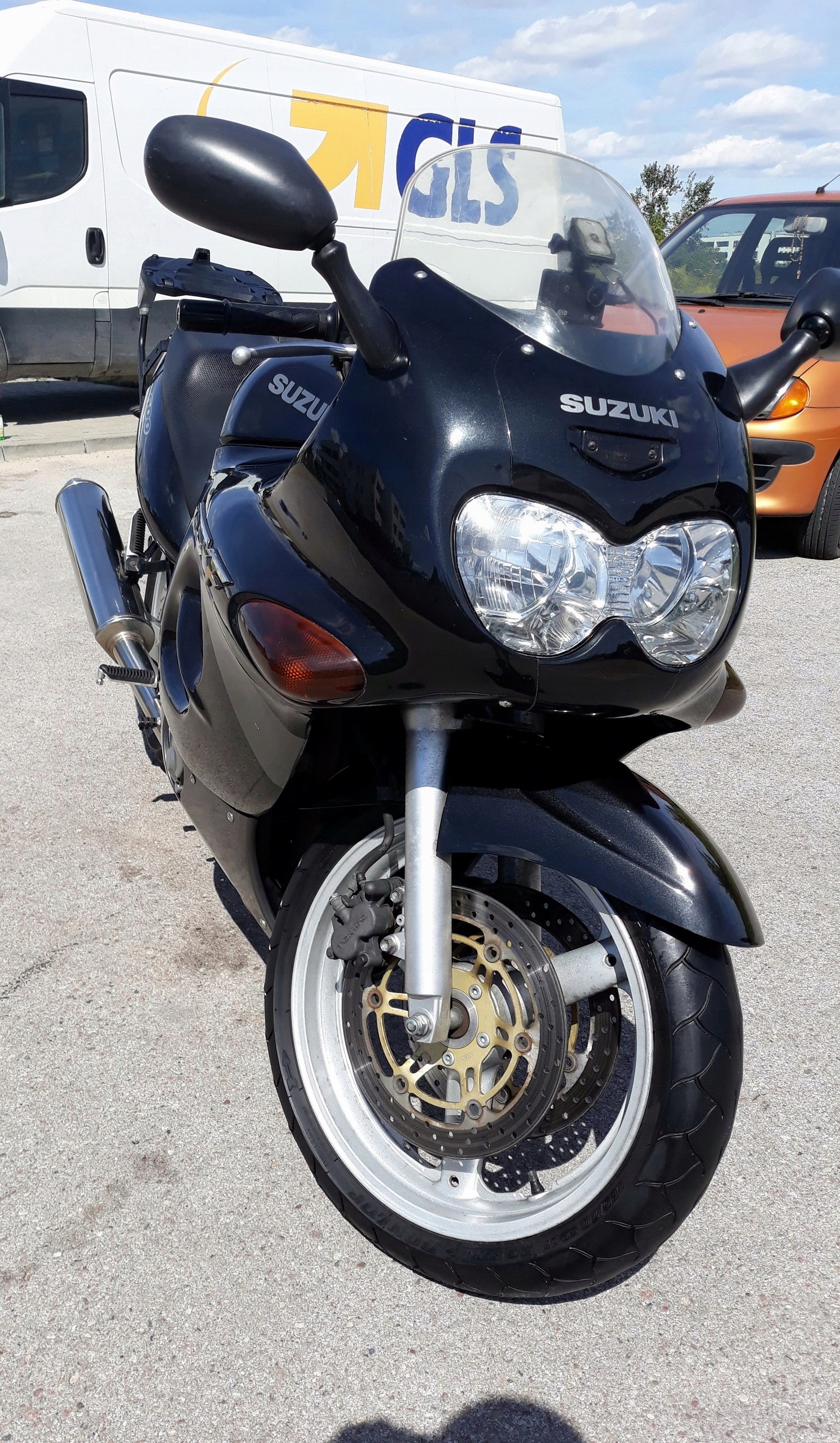 Suzuki gsxf 600