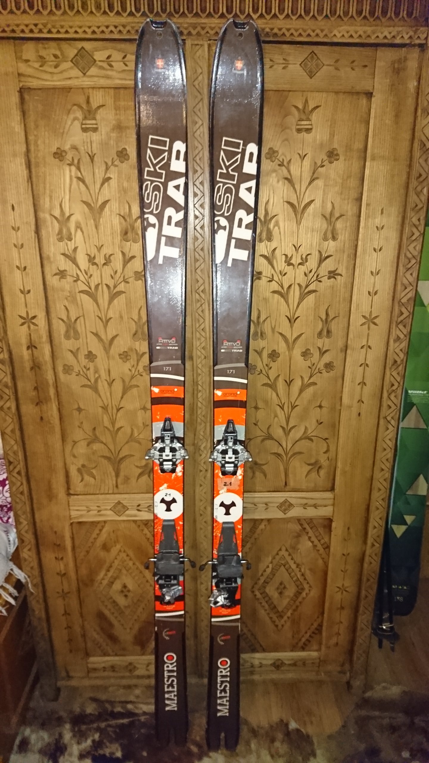 SKI TRAB MAESTRO DŁ.171cm+DYNAFIT ST 7149313467 oficjalne archiwum