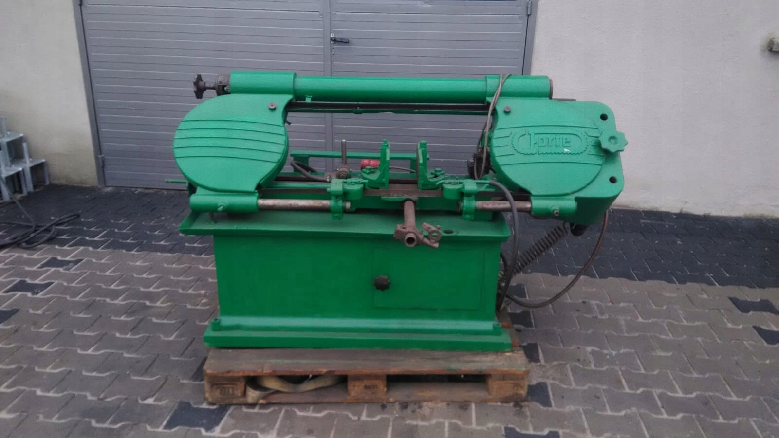 Piła taśmowa do metalu FORTE używana przecinarka - 7523261557