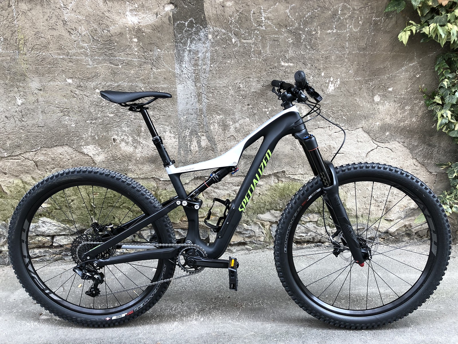 specialized stumpjumper fsr comp carbon 650b