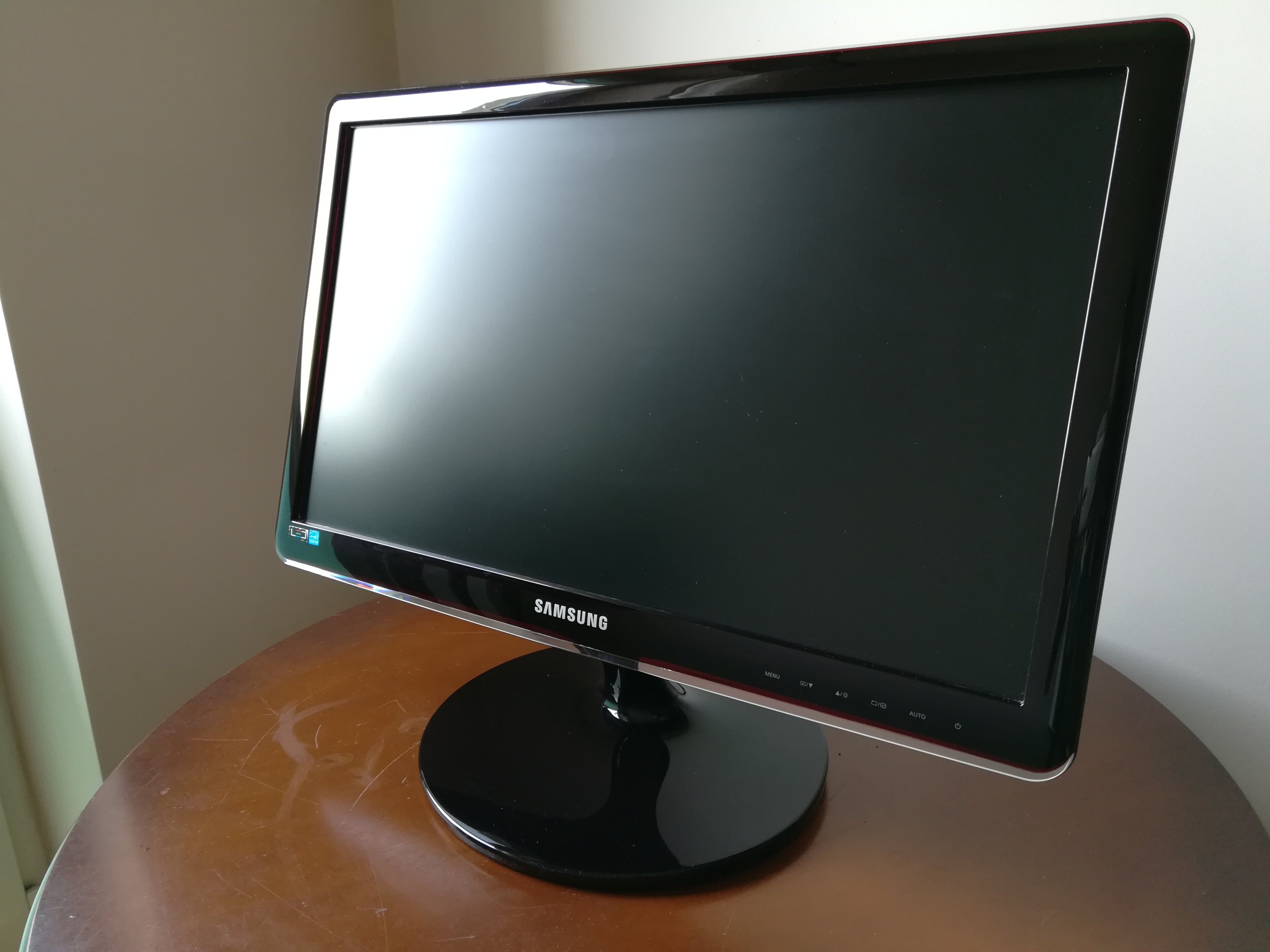 Monitor Samsung SyncMaster SA350 22" 7321774199 oficjalne archiwum
