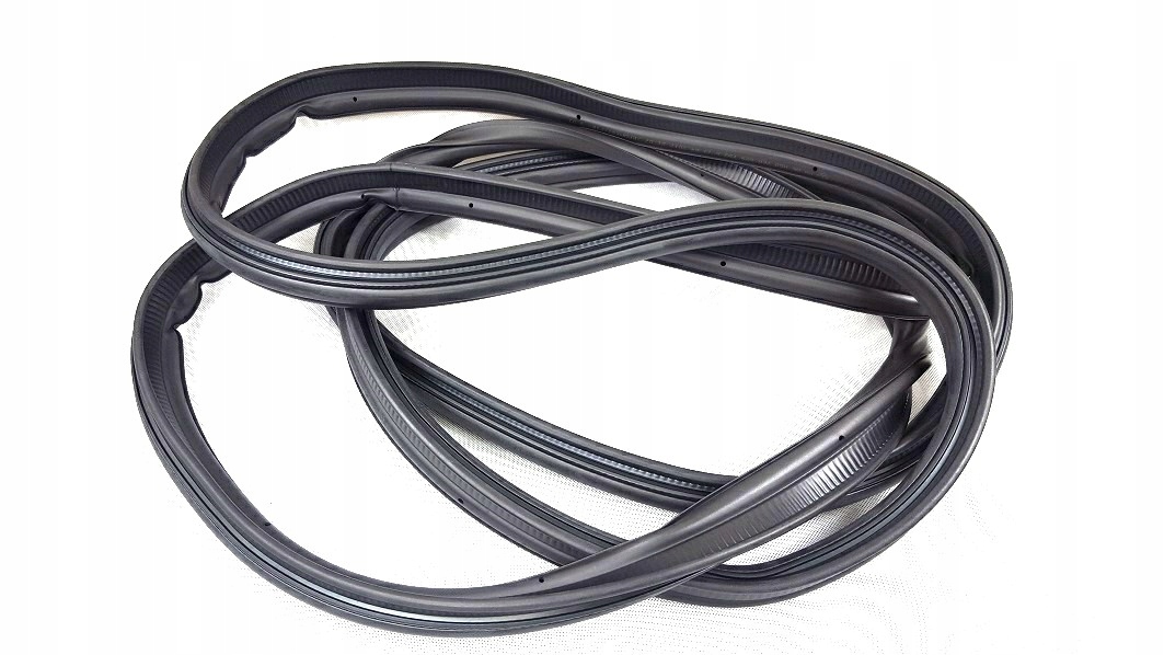 Уплотнитель дверного проема фольксваген т5. Уплотнитель двери фольксваген т5. Уплотнитель двери фольксваген т5 2009-2015. 7h0837671. Уплотнитель дверного проема фольксваген т5.