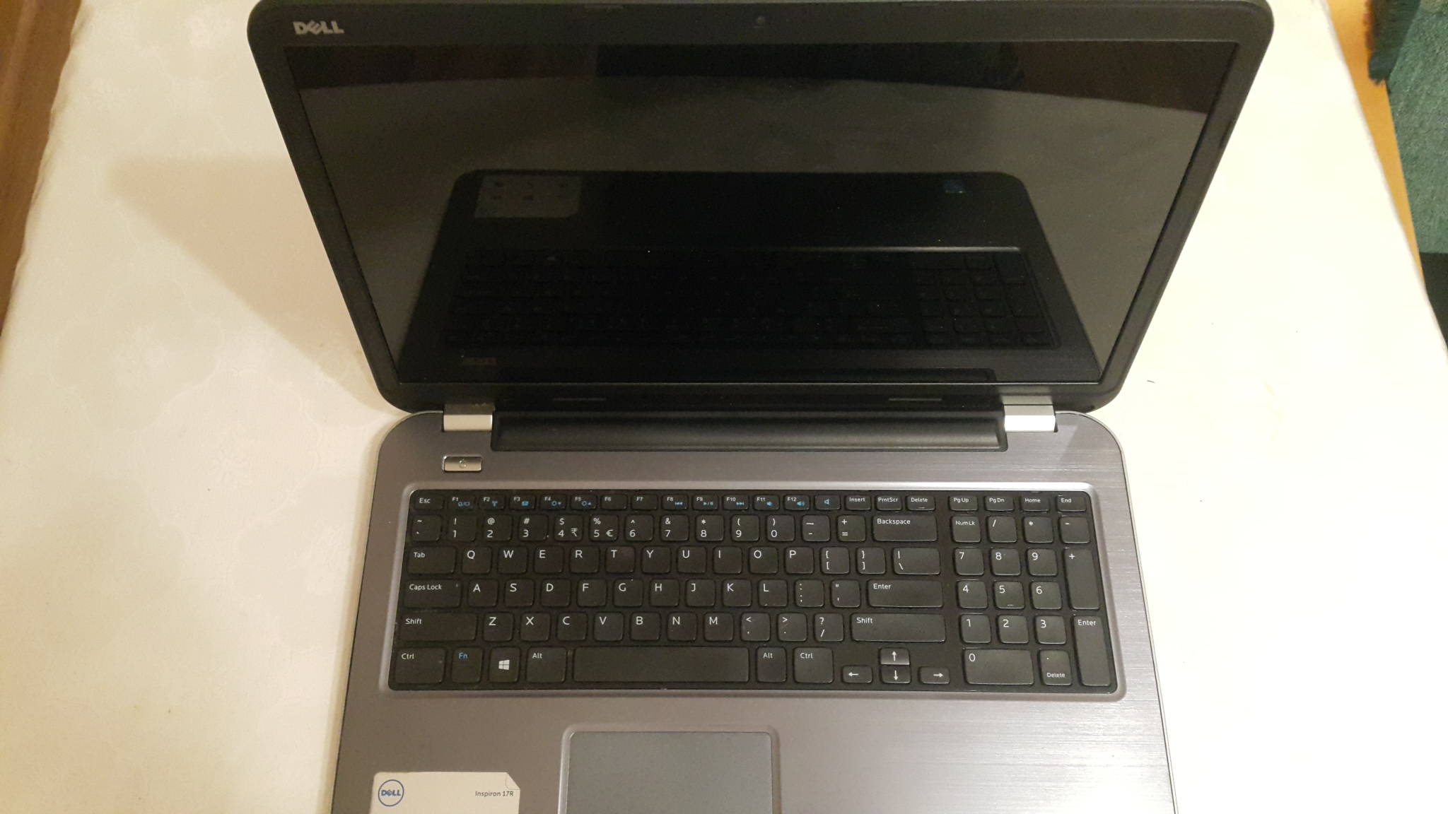 Dell inspiron 17r 5737 не включается