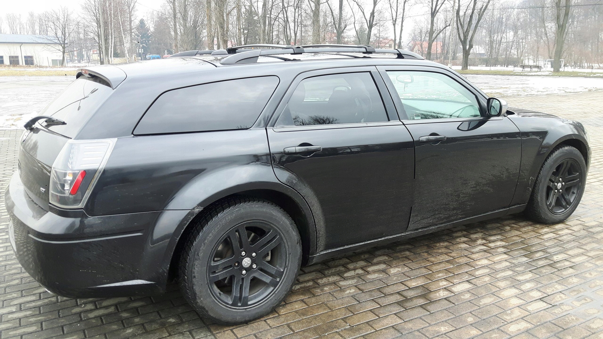 Dodge magnum awd