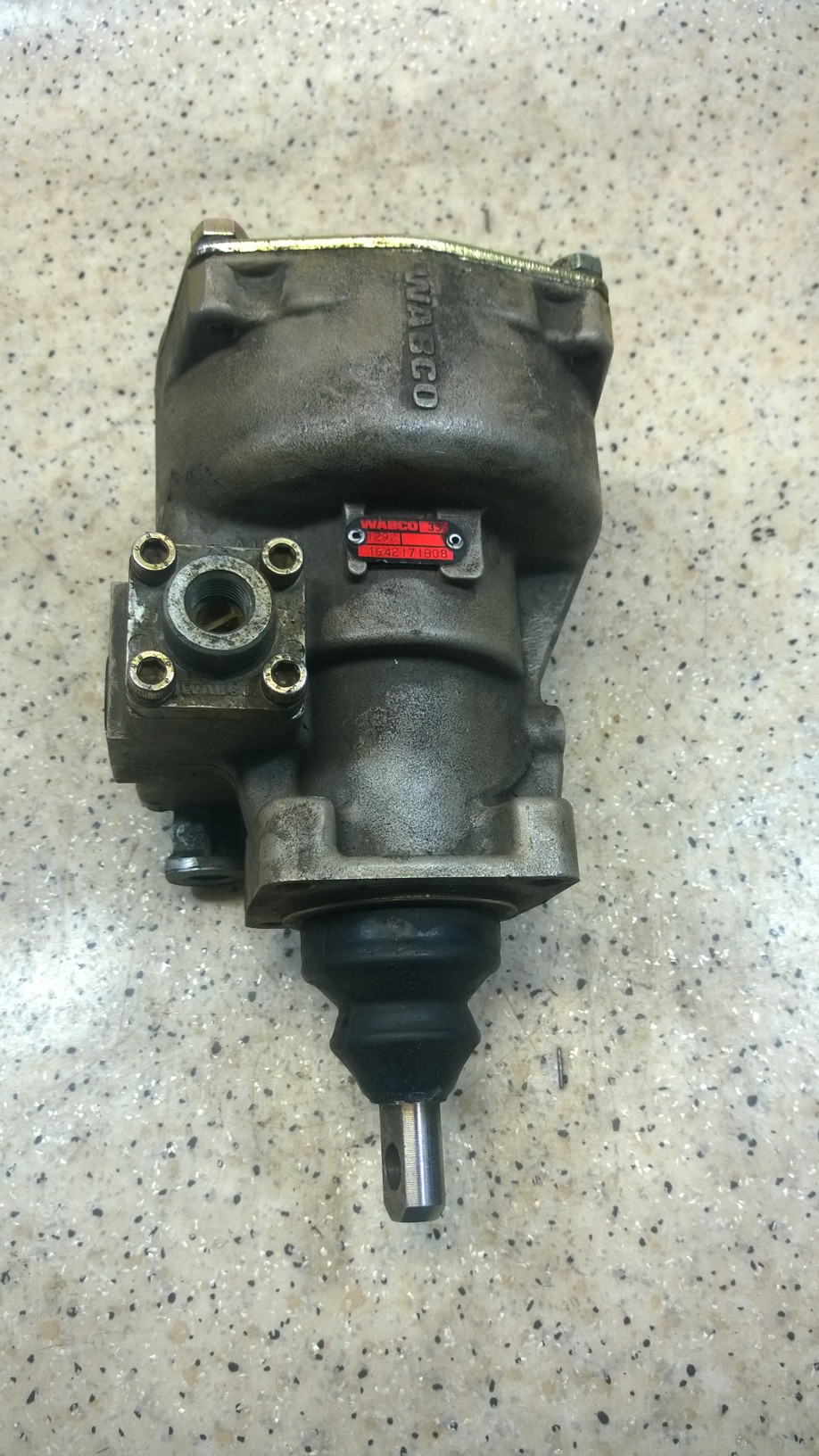 TWM-82F5F320503 - ПРИВОД СЦЕПЛЕНИЯ RENAULT GBH DAF 2300 1642171808