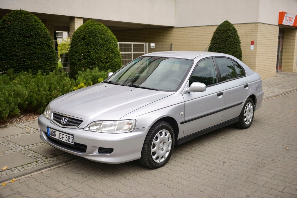 HONDA ACCORD 1.8 VTEC 7587112790 oficjalne archiwum Allegro