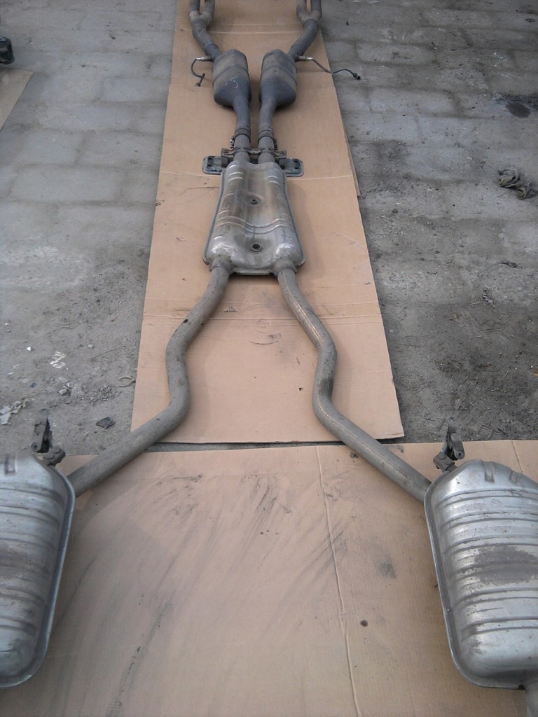 BMW E38 735 3,5 UKLAD WYDECHOWY TLUMIKI NIERDZENE