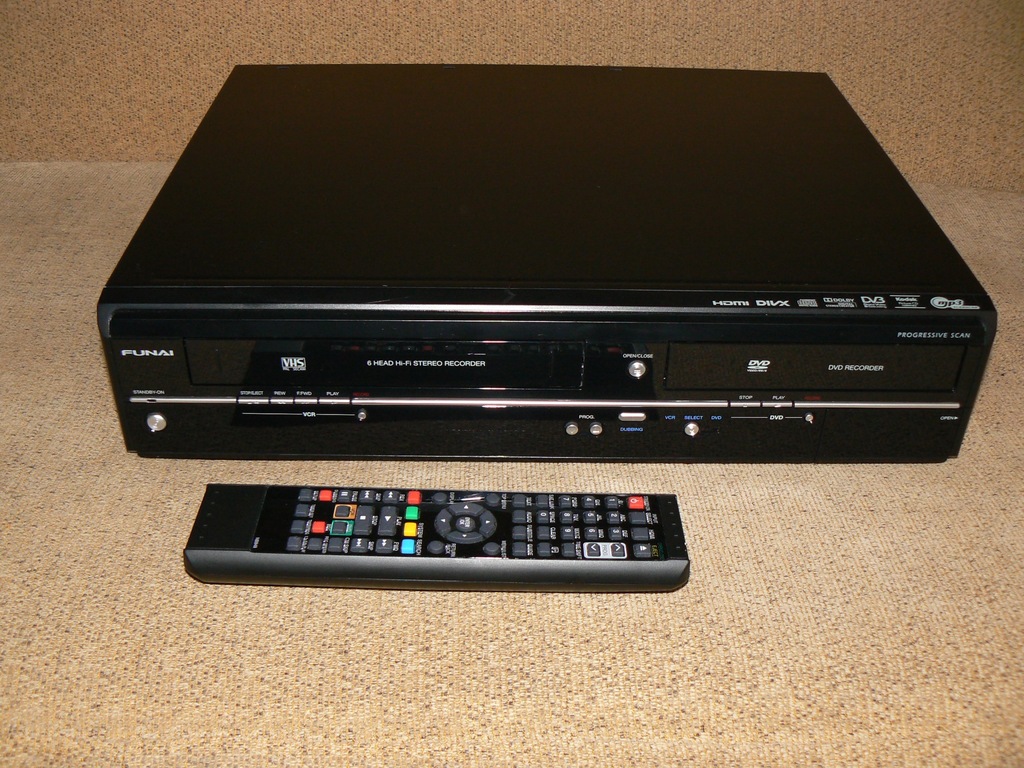 Funai WD6D-M100  DVD recorder/ VCR combo 