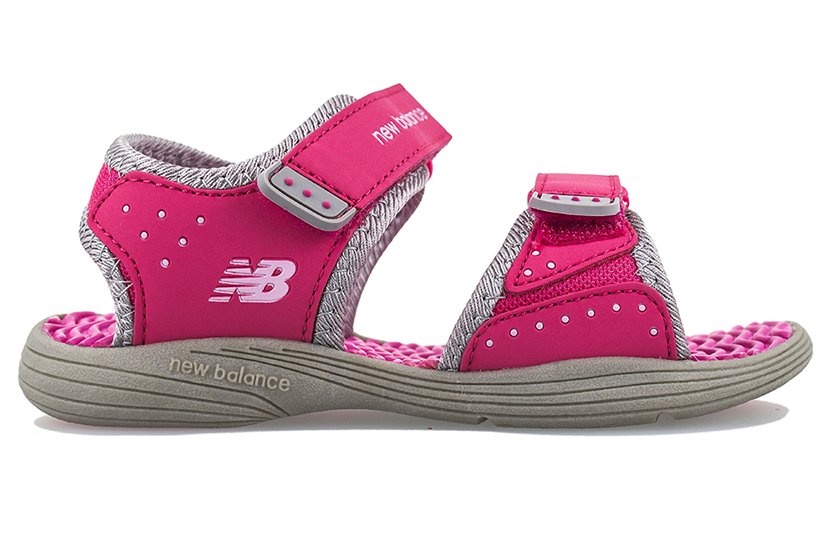New Balance sandały dziewczęce różowe K2004GRP 33