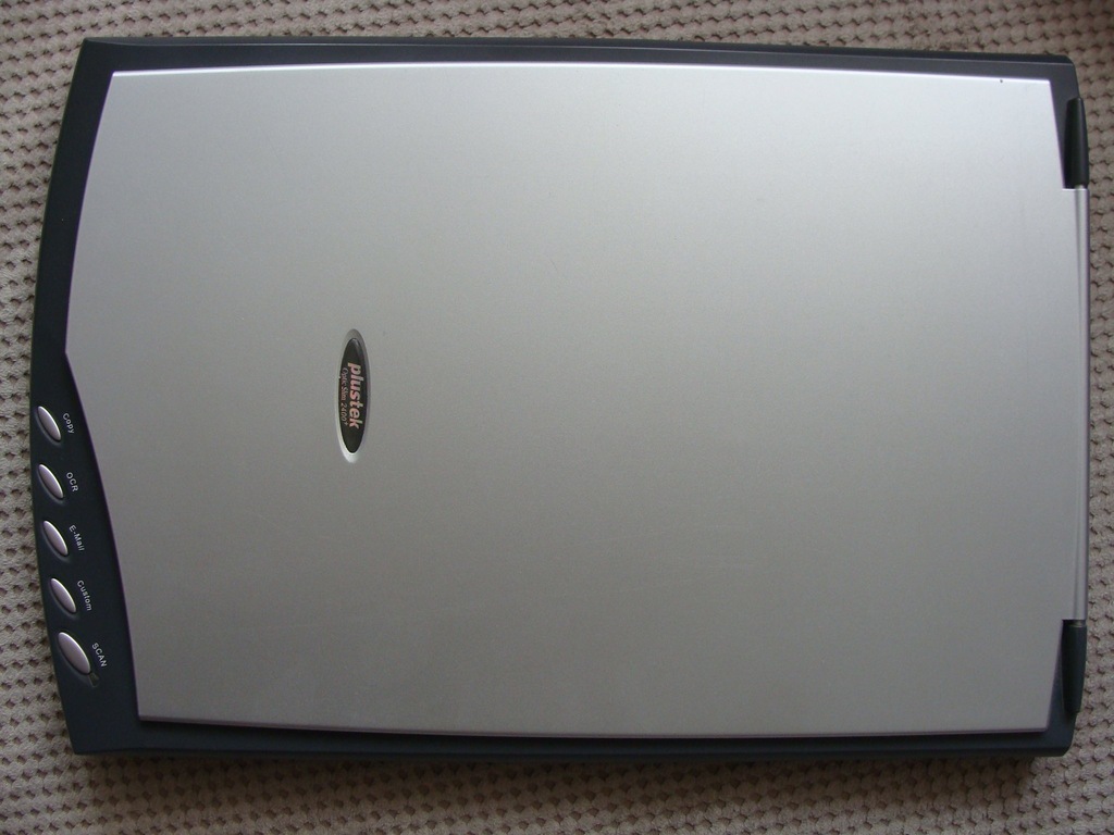 Plustek OpticSlim 2400+