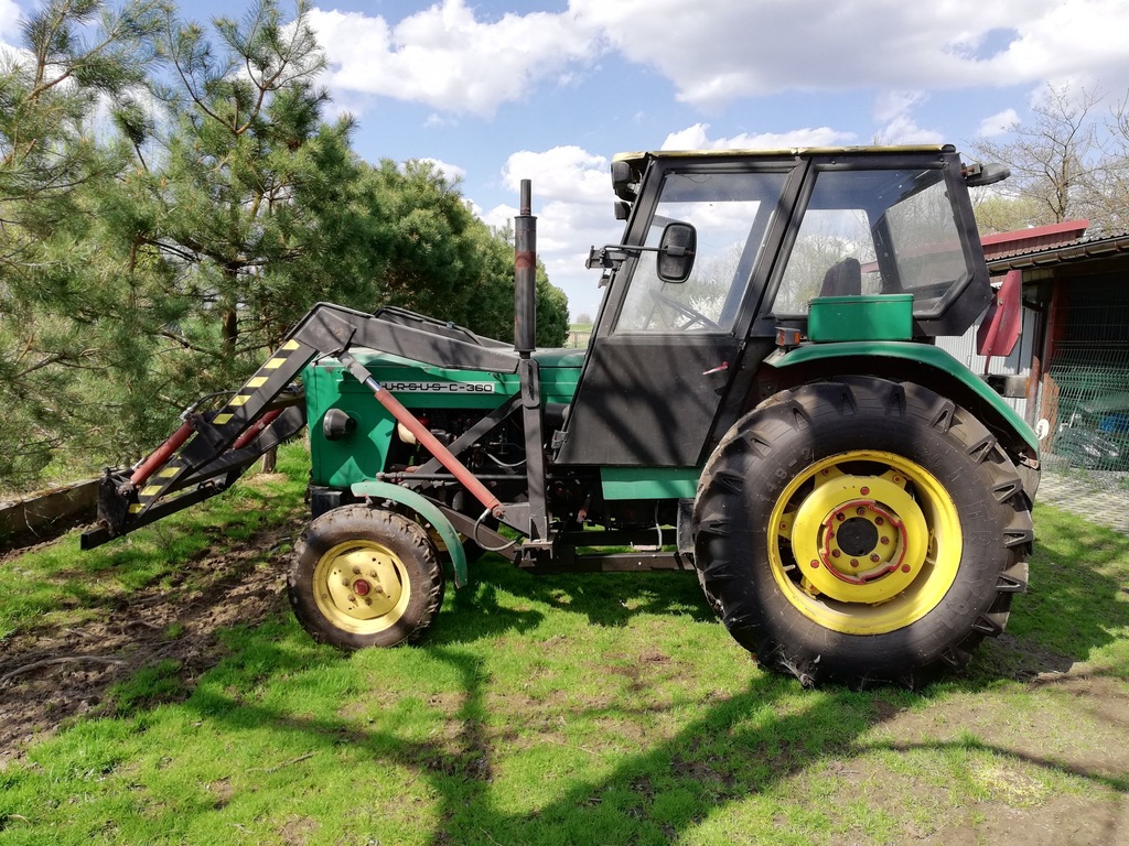 URSUS C 360 z turem dobry stan