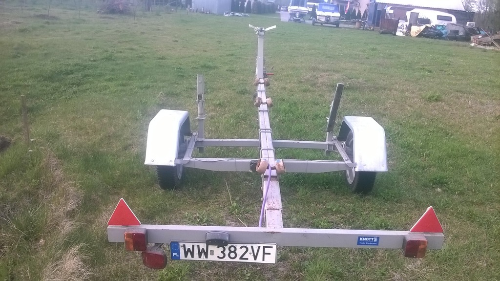 przyczepa podlodziowa Niewiadów lekka zarejestrowa