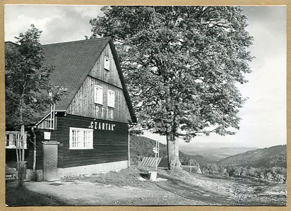 RUDAWY JANOWICKIE -- Schronisko CZARTAK