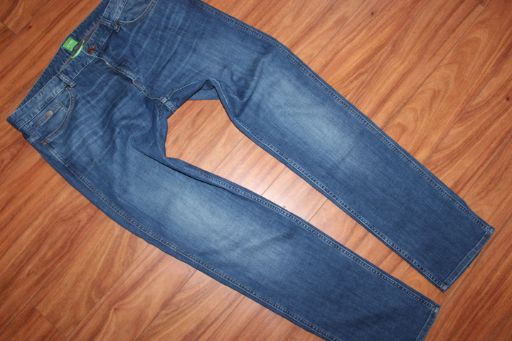 Hugo Boss 38/34 40/34 Modne Jeansy Stretch BDB