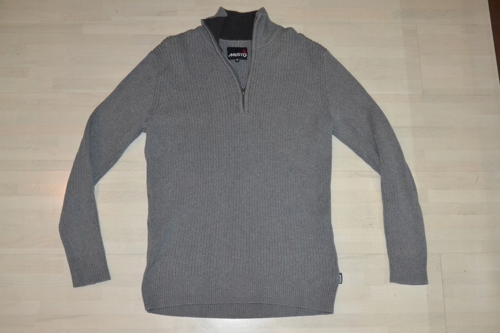MUSTO CIEPLY SWETER S IDEALNY