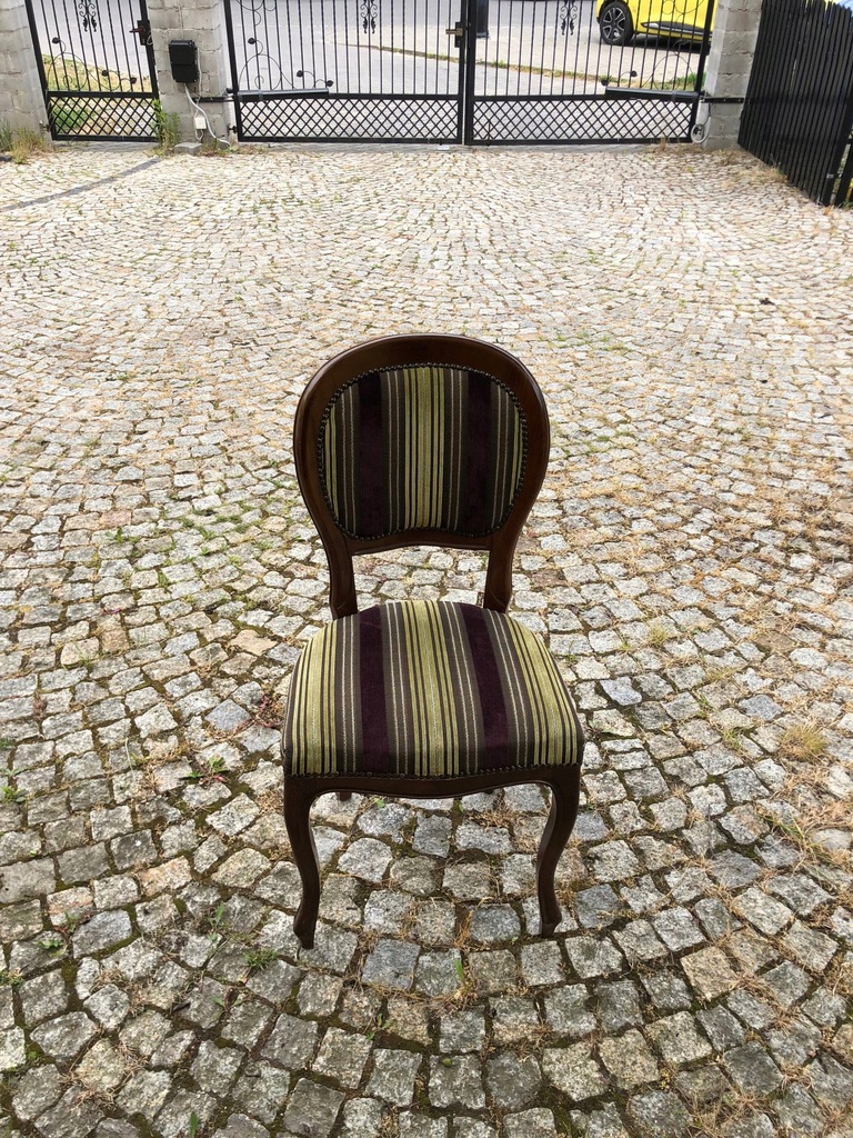 Zestaw mebli: kanapa + 2 fotele + 2 krzesła