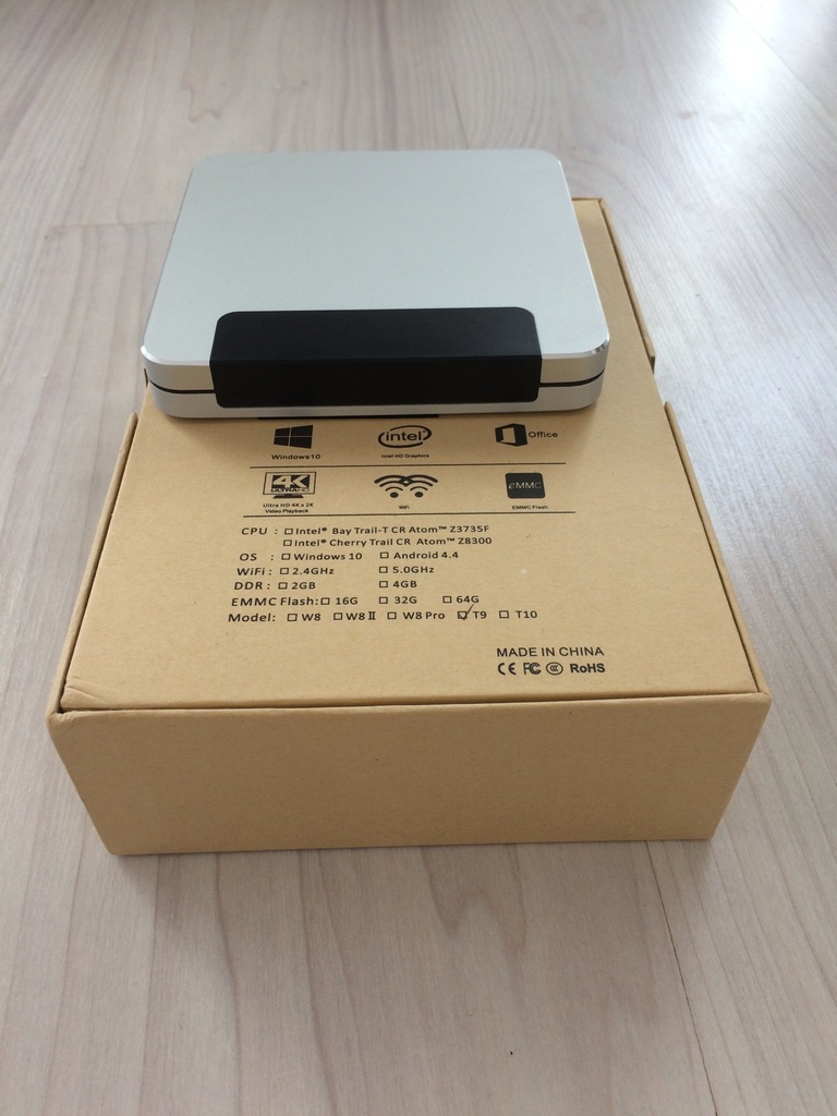nettop 4K/mini PC HDD box/W10x64/x5 z8300/64gb/4GB