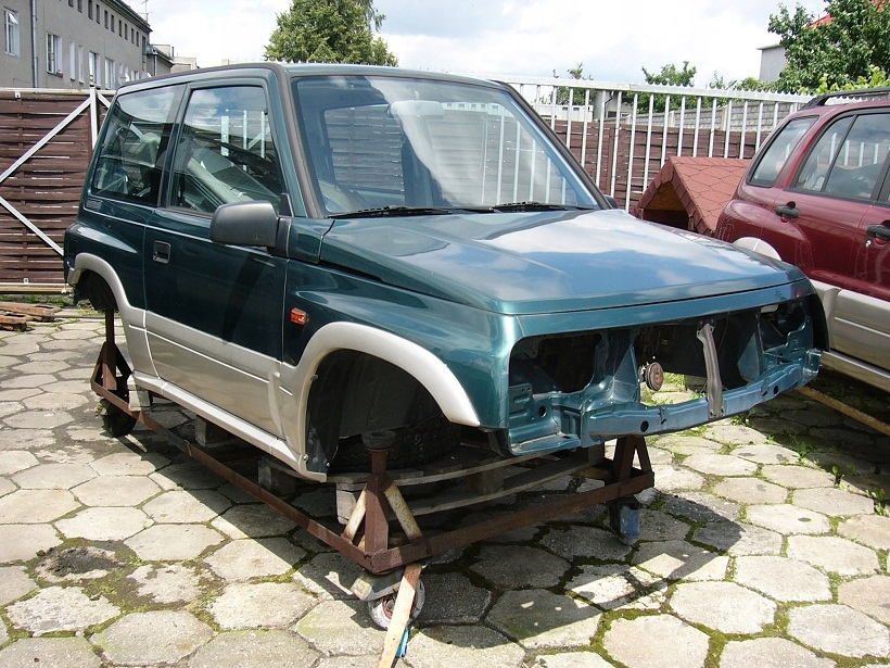 SUZUKI VITARA NOWA KAROSERIA I INNE CZESCI