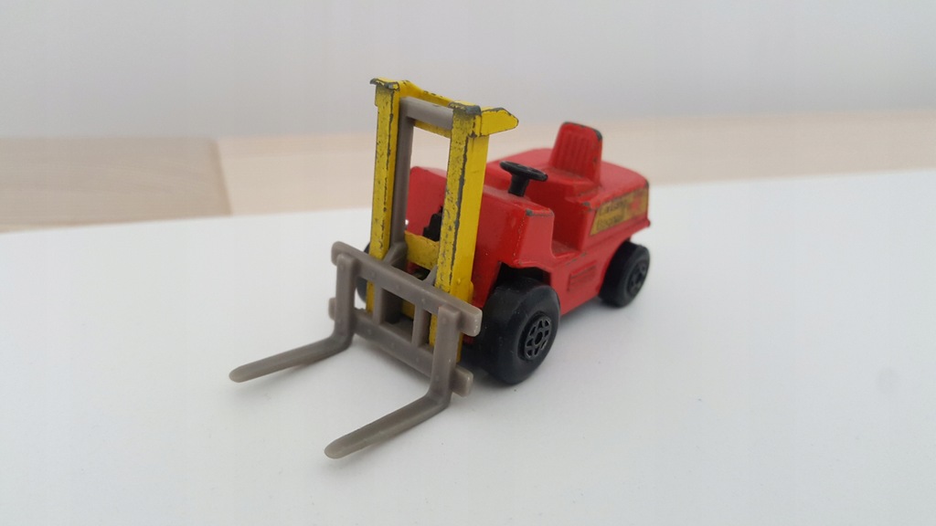 FORK LIFT TRUCK MATCHBOX LESNEY 1972r