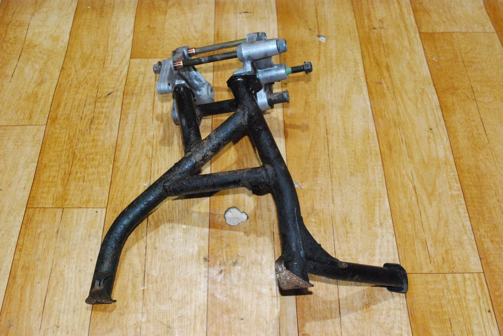 Stopka centralna HONDA CBR 600 F4 PC35