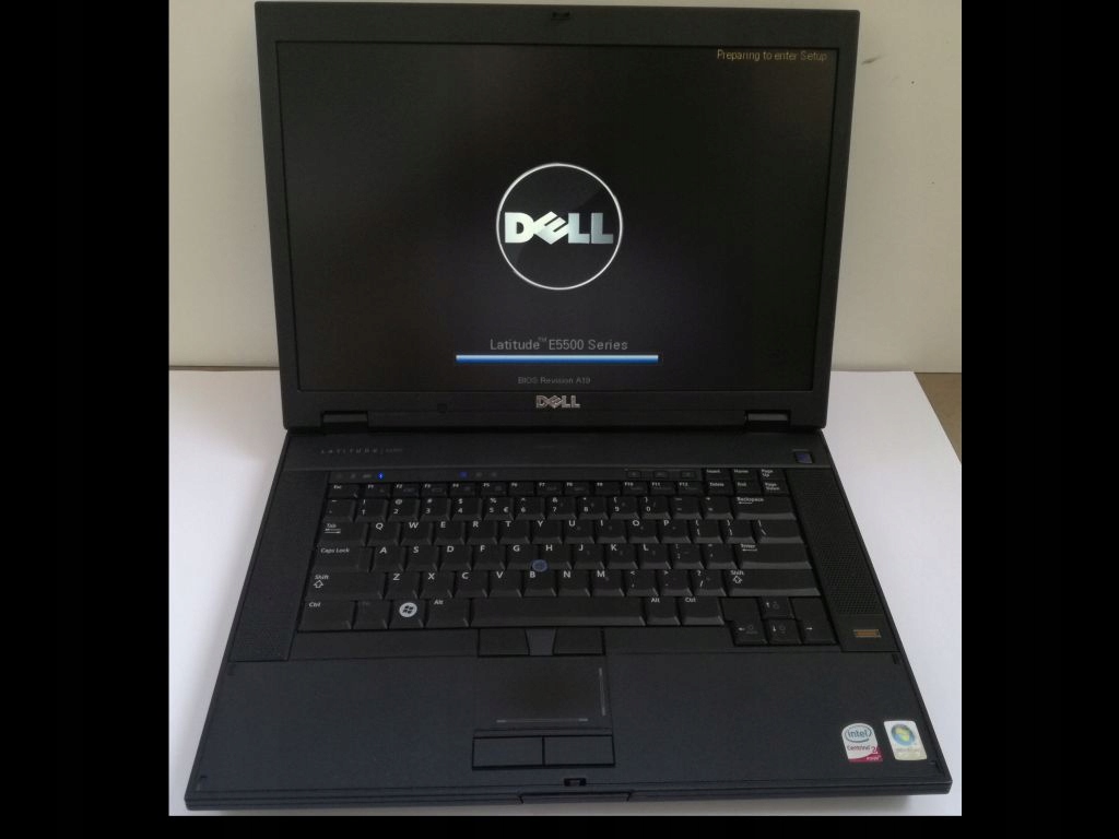 Dell Latitude E5500 2 40ghz 2gb Windows Vista Xp 7447406329 Oficjalne Archiwum Allegro